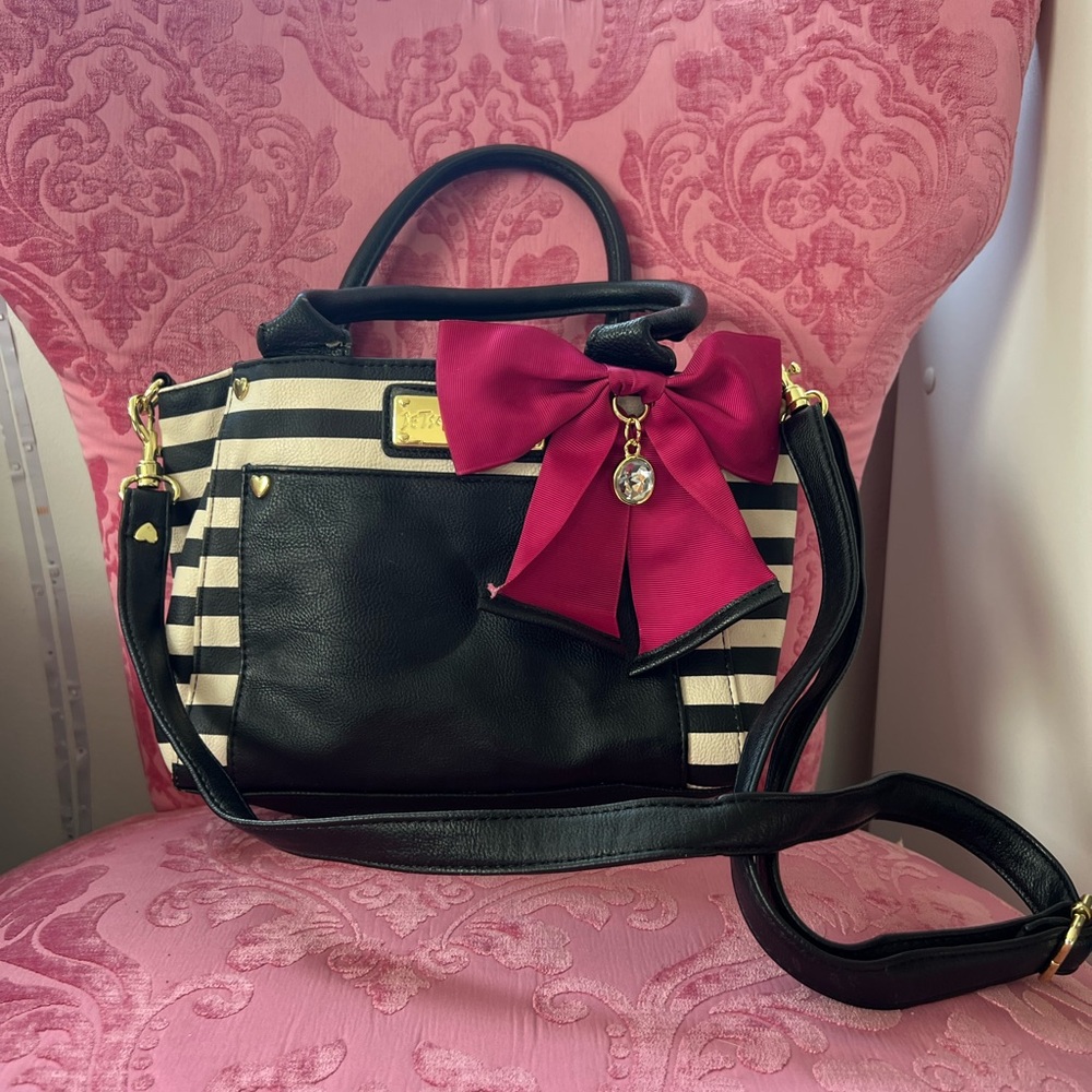 Betsey Johnson purse
